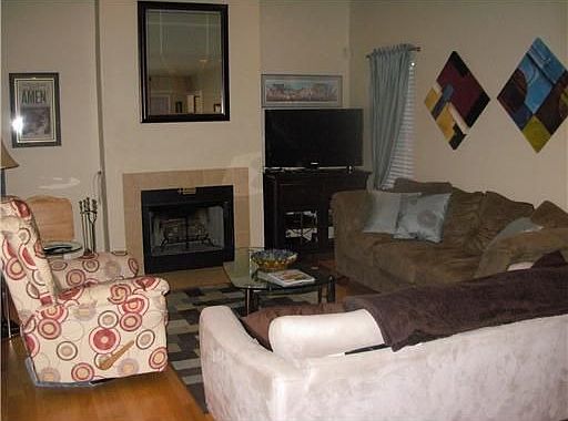 2nd image of 1500 W Esplanade Ave APT 31B