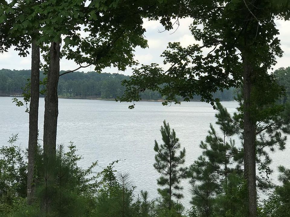 2nd image of LOT 1 E Lincoln Drive