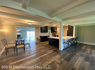 11501 Boyne City Rd, Charlevoix, MI 49720