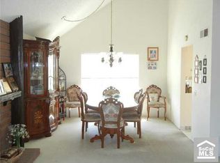 4025 Berwick Ct, Cypress, CA 90630