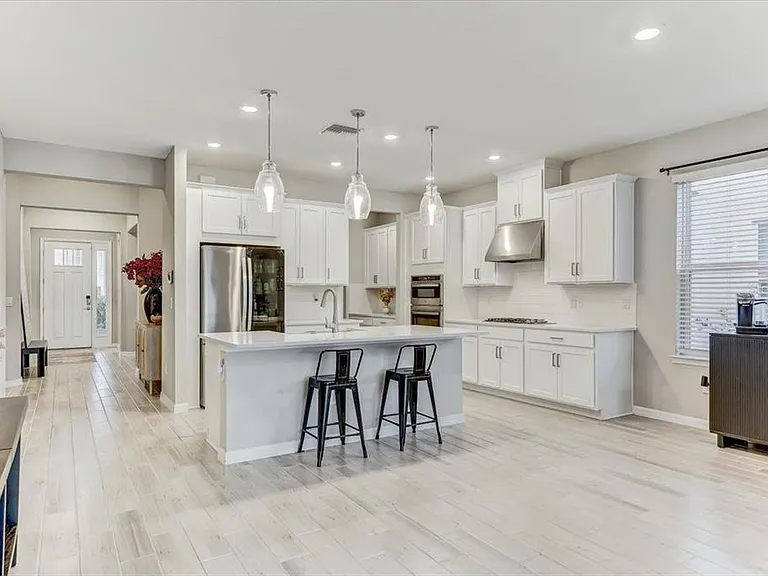 33886 Landsman Loop — Photo 4