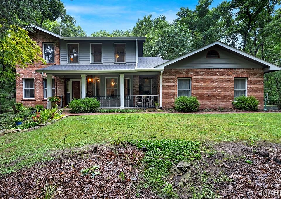 1st image of 9 Wilderness Ln