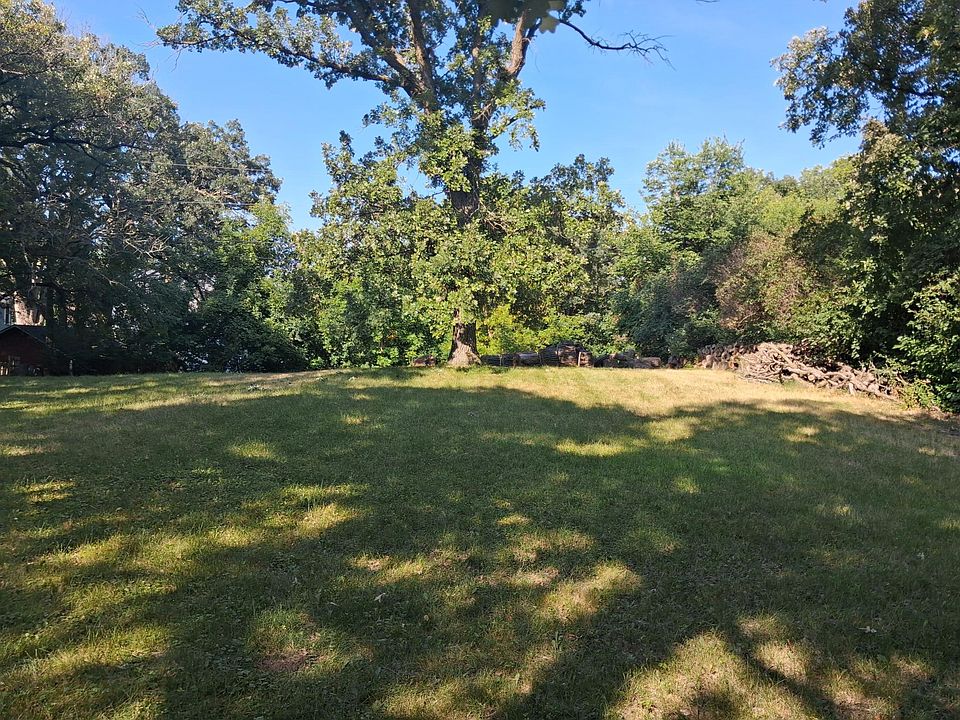 2nd image of 423 N Cleveland Ave