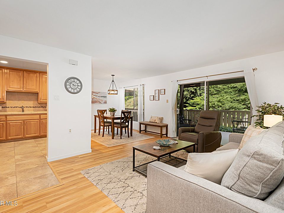 1st image of 286 Oakleaf Dr APT 12