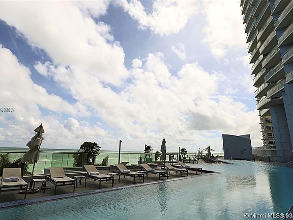 5th image of 17001 Collins Ave APT 1005