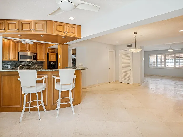 5400 N Ocean Blvd #44 — Photo 4
