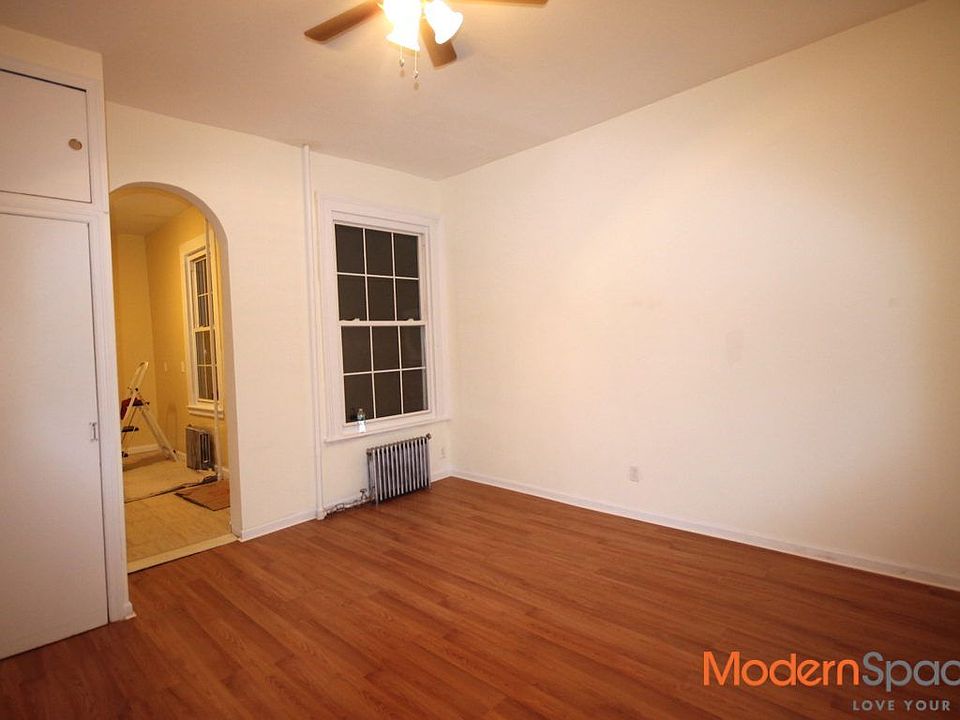 1st image of 5033 38th St APT 1L