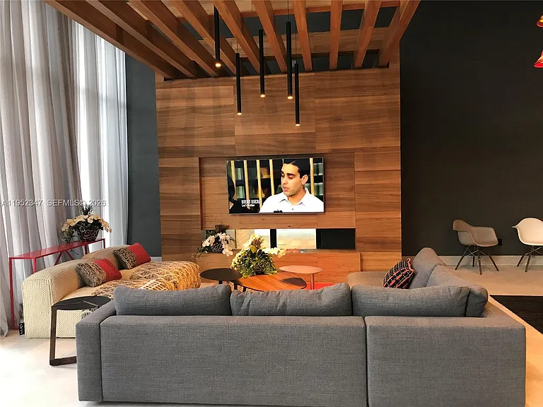 1010 Brickell Ave #2110 — Photo 10