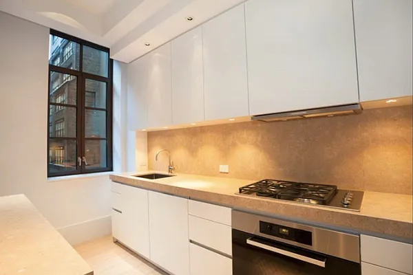 Rented by Compass | media 18