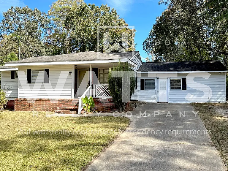 5021 Sutherland Rd — Photo 1