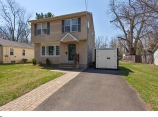 129 S Harding Ave, Morrisville, PA 19067