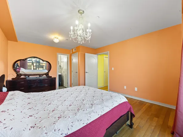 3047 Brighton 6th Street image 12 of 30