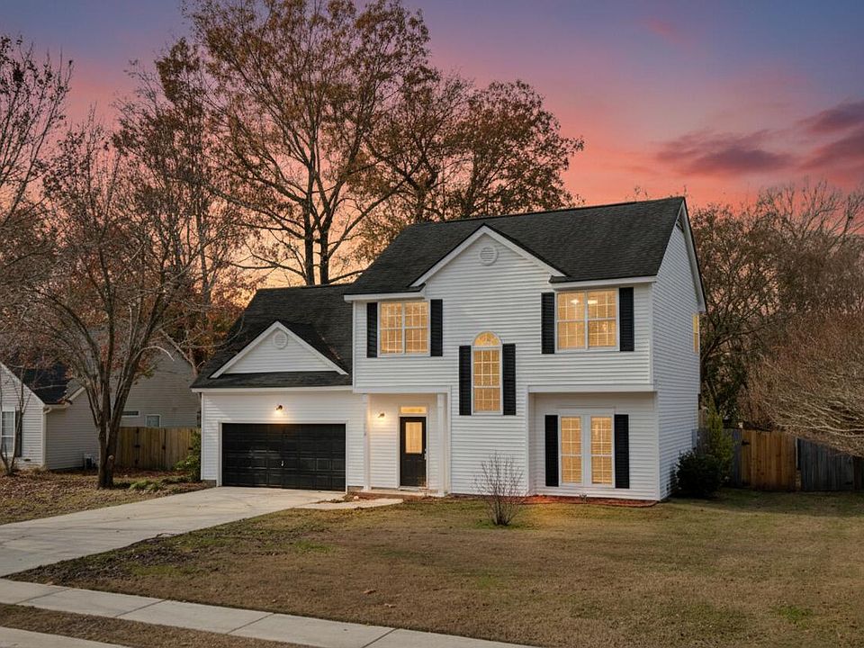 1st image of 113 Amberside Dr