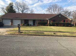 1904 Bob White Dr, Tupelo, MS 38801