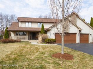 9768 Squire Ln, Belvidere, IL 61008
