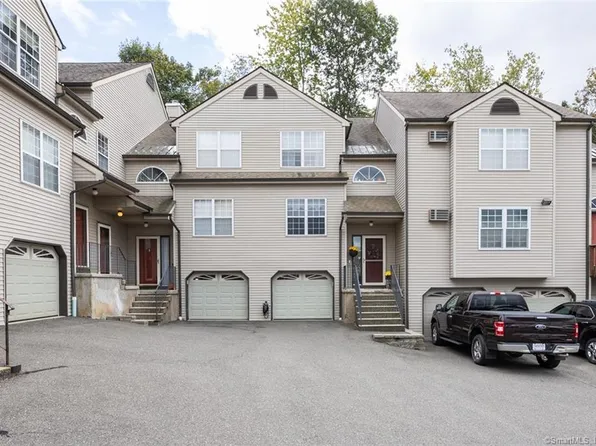 7 Taft Point #57, Waterbury, CT 06708