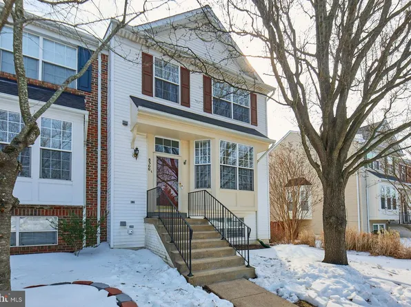 8300 Wallace Ln, Manassas, VA 20109