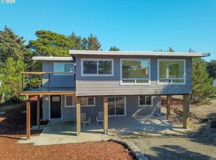 4589 Meares St, Florence, OR 97439