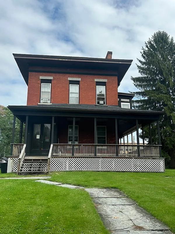 14 S Lewis St — Photo 1