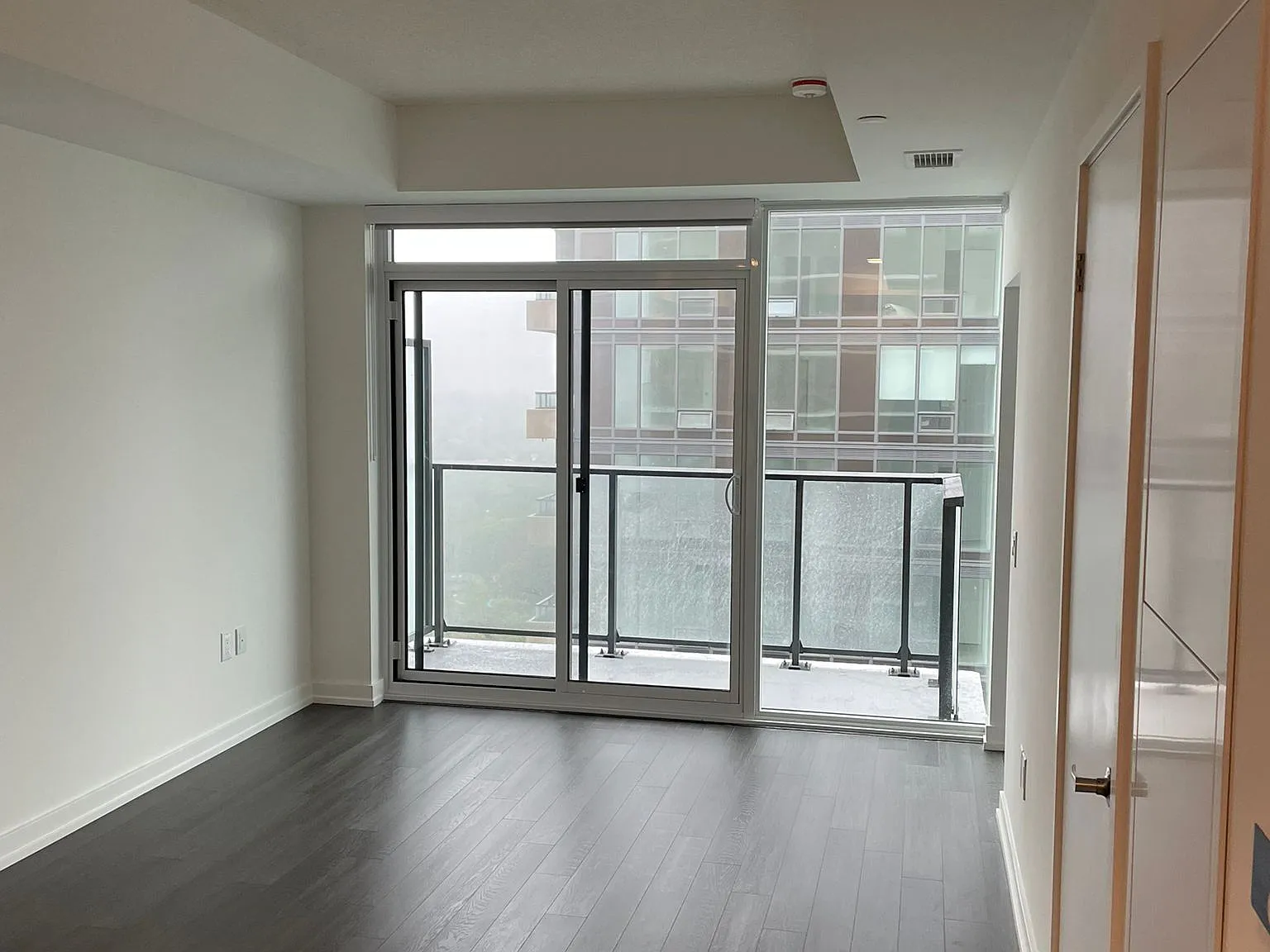 2 bed, $2,275 — Photo 3