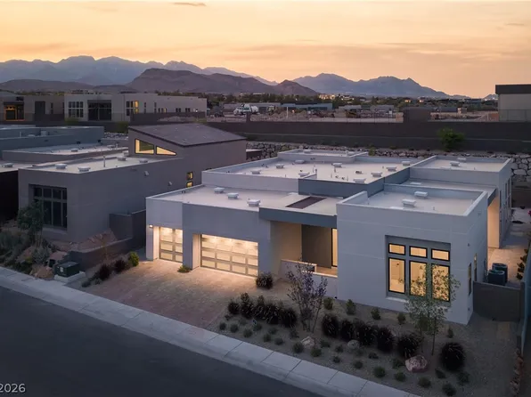 11050 Desert Heights Ave, Las Vegas, NV 89135