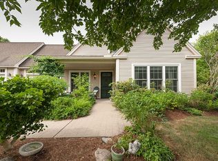 40 Emerson Rd #B, Durham, NH 03824