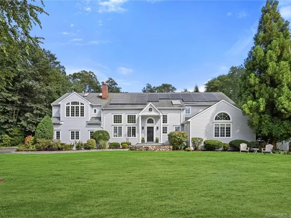 25 Whiffle Tree Lane, New Canaan, CT 06840