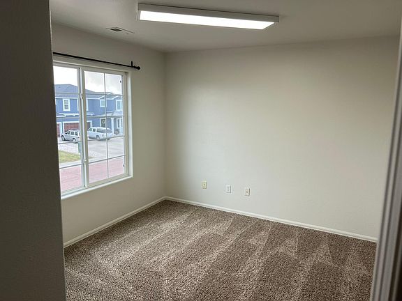4th image of 12873 Pine Valley Cir