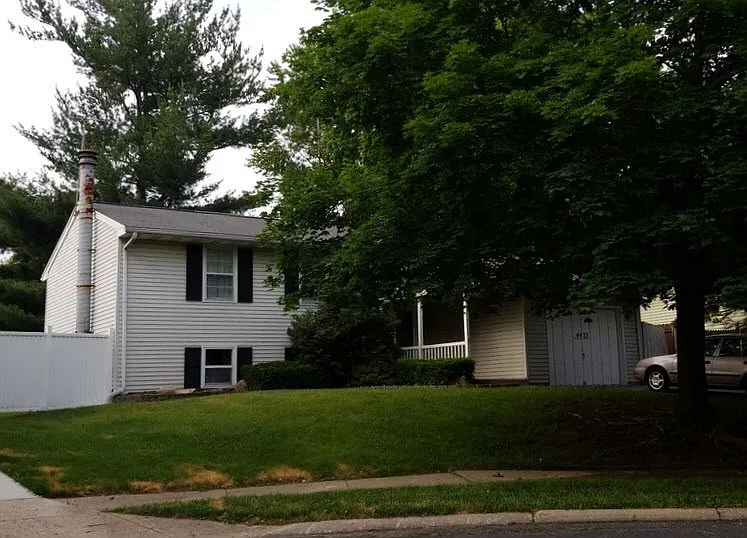 4425 W Castleton Rd photo 1