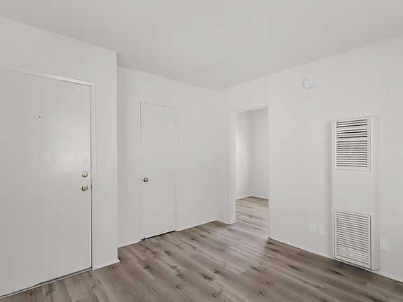 4th image of 3653 Overland Ave APT 14