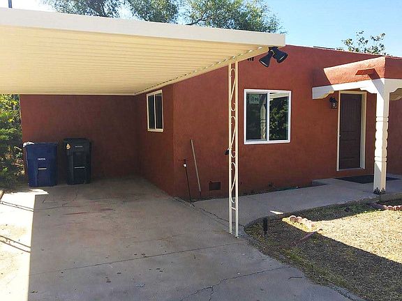 3rd image of 2718 Santa Clara Ave SE