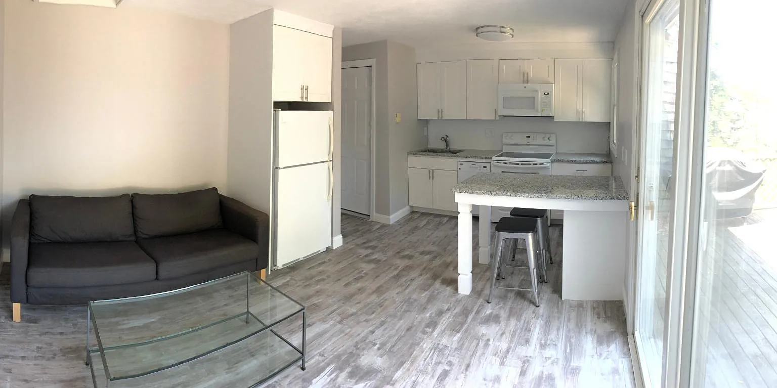 536 Main St — Photo 1