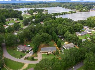 151 Suttles Rd, Inman, SC 29349