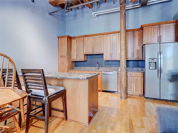 3rd image of 224 Mill St APT 4B