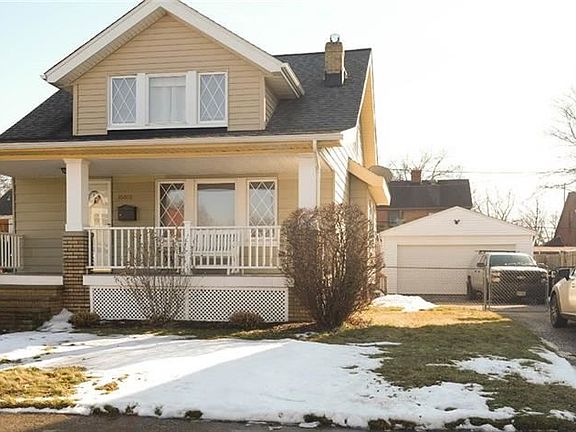 2nd image of 16601 Pearldale Ave