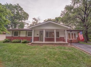 2 Timothy Ln, Belleville, IL 62226