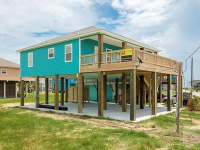 978 Seadrift Dr, Crystal Beach, TX, 77650