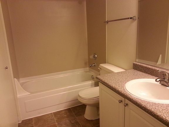 5th image of 18780 NE 61st Way #Ii2070