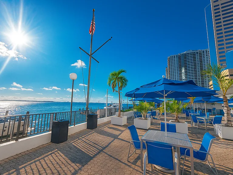 801 Brickell Bay Dr #365 — Photo 4