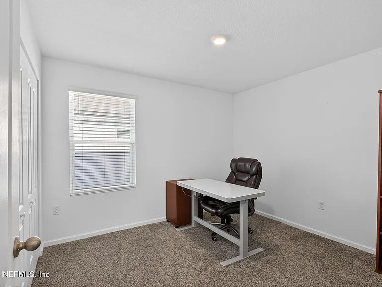 163 Silver Birch St — Photo 14