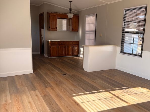 (undisclosed Address)