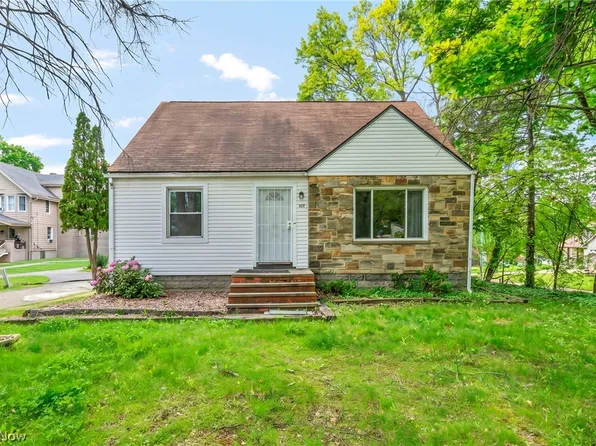 1574 East Ave, Akron, OH 44314