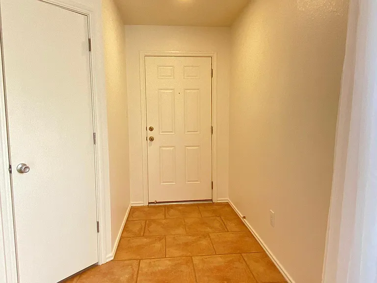 316 Indian Meadow Dr — Photo 25
