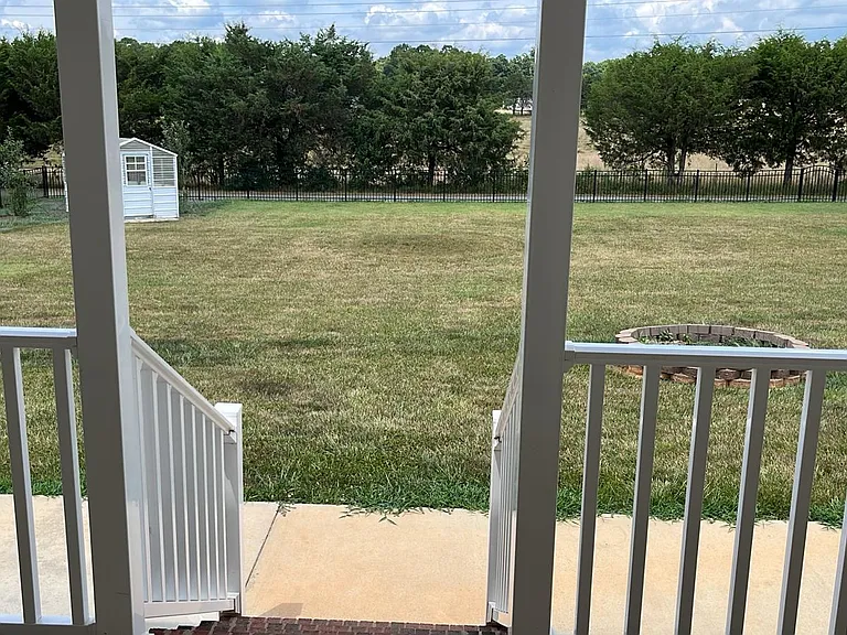 118 Portman Ln — Photo 10
