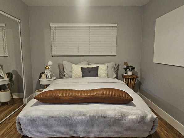 santa-clarita-california-20207569 picture