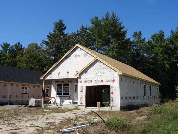 2nd image of 15 Nickerson Dr