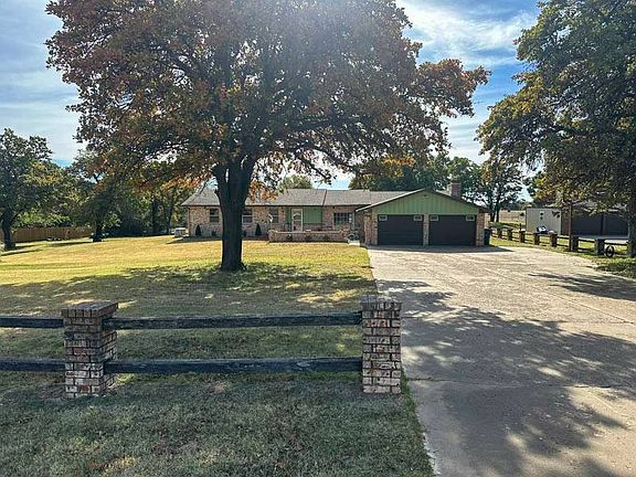 2nd image of 600 E County Rd