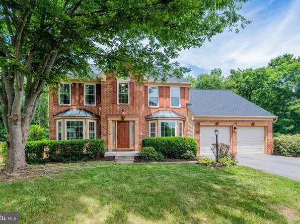 10102 Mallard Pond Ct, Laurel, MD 20708