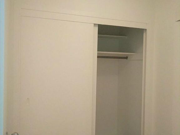 5th image of 310 E 55th St APT 7G