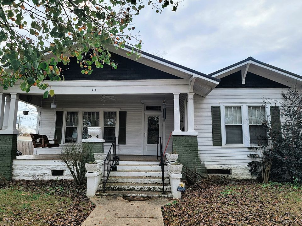 211 N Polk St, Tullahoma, TN 37388 | Zillow